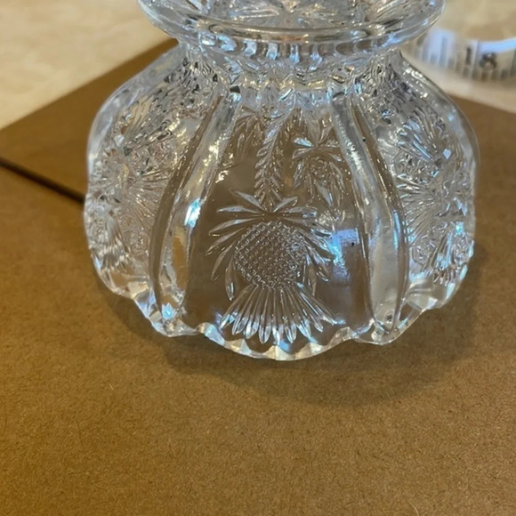 Vintage J.B. Higbee Glass Co., footed sauce dish “paneled thistle” , pre owned - Picture 4 of 4